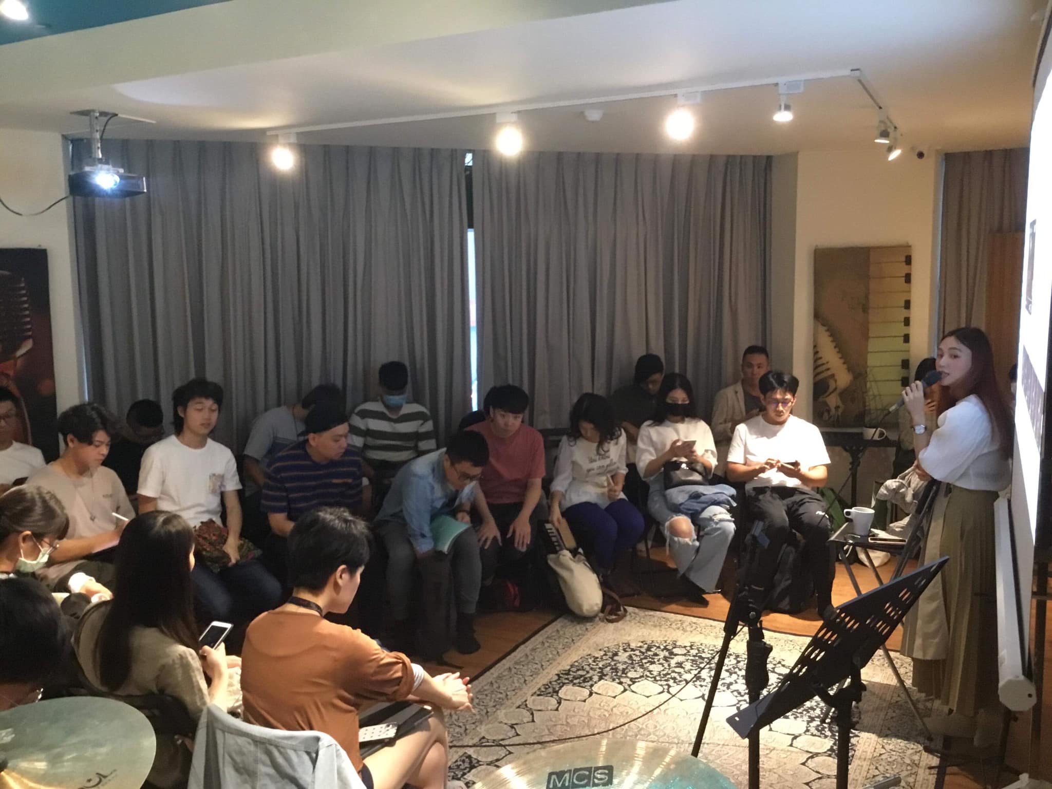 創作營分組討論